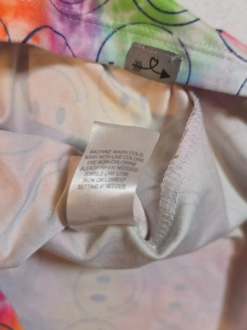 Ava Therese Smiley Face Tie Dye Long Sleeve Plus Size Top 2XL